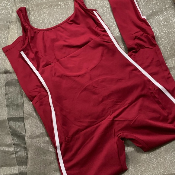 Jumpsuits - Picture 4 of 6